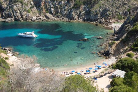 Sant Joan beaches: Cala d'en Serra