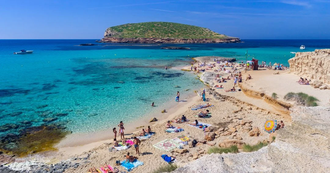 Cala Comte, Cove, Platges De Comte &Ndash; 1 5 &Ndash; Living Ibiza