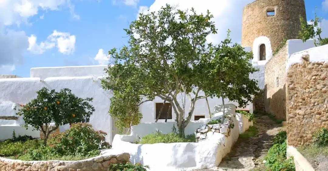 Routes, Villages &Ndash; Sant Llorenc Balafia &Ndash; Living Ibiza