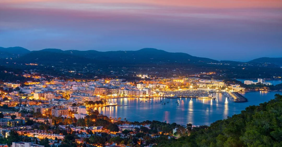 Santa Eulària at night.