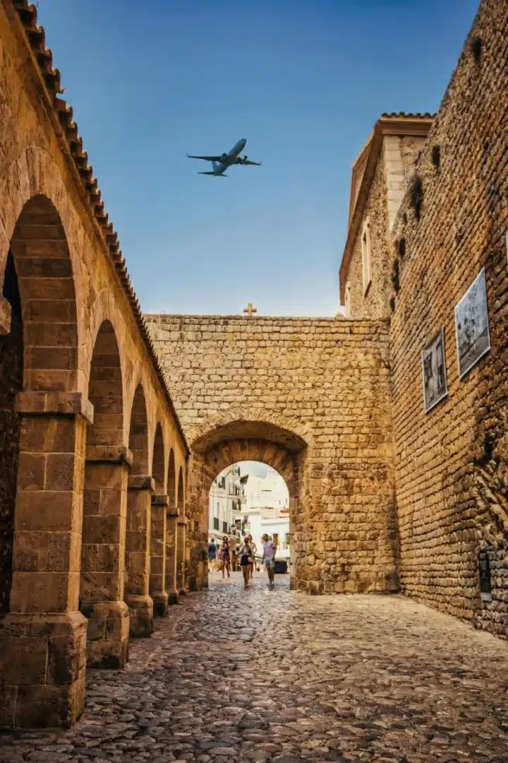 Ibiza Airport &Ndash; Dalt Vila Airplane 1 &Ndash; Living Ibiza