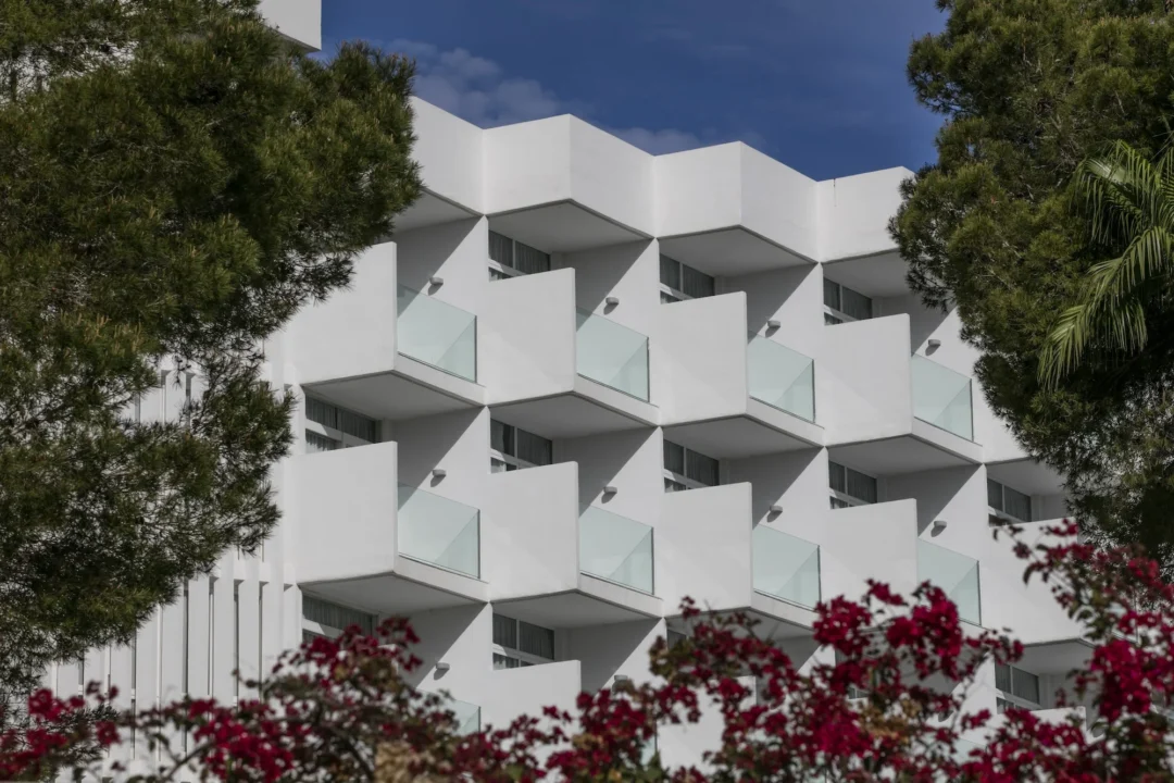 Hoteles Cala de Bou – Living Ibiza Hoteles Cala De Bou (Ibiza)
