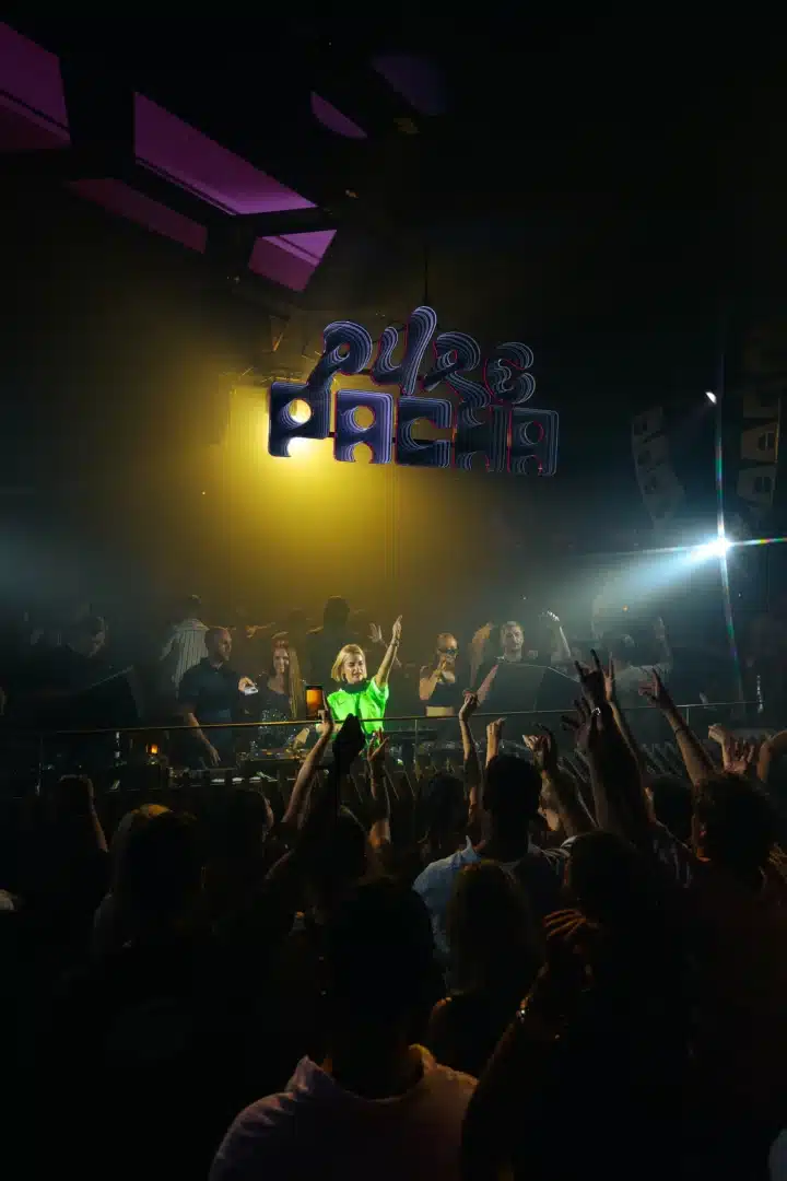 &Ndash; Pure Pacha 3 &Ndash; Living Ibiza