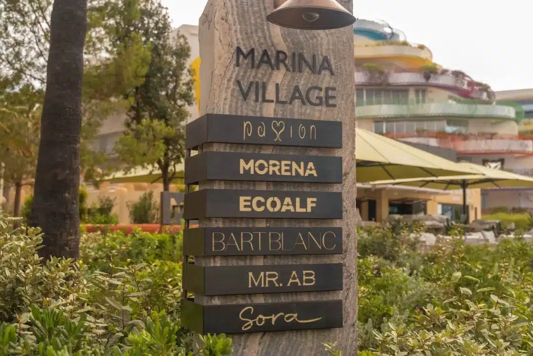 Shopping Centre, Shoppping &Ndash; Marina Village 2 &Ndash; Living Ibiza