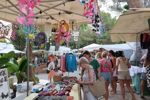 Las Dalias hippy market