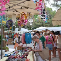 Las Dalias hippy market