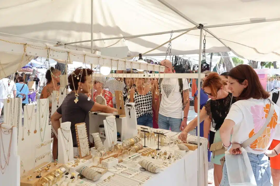 Hippy Market &Ndash; Mercadilla Las Dalias Ibiza 3 &Ndash; Living Ibiza