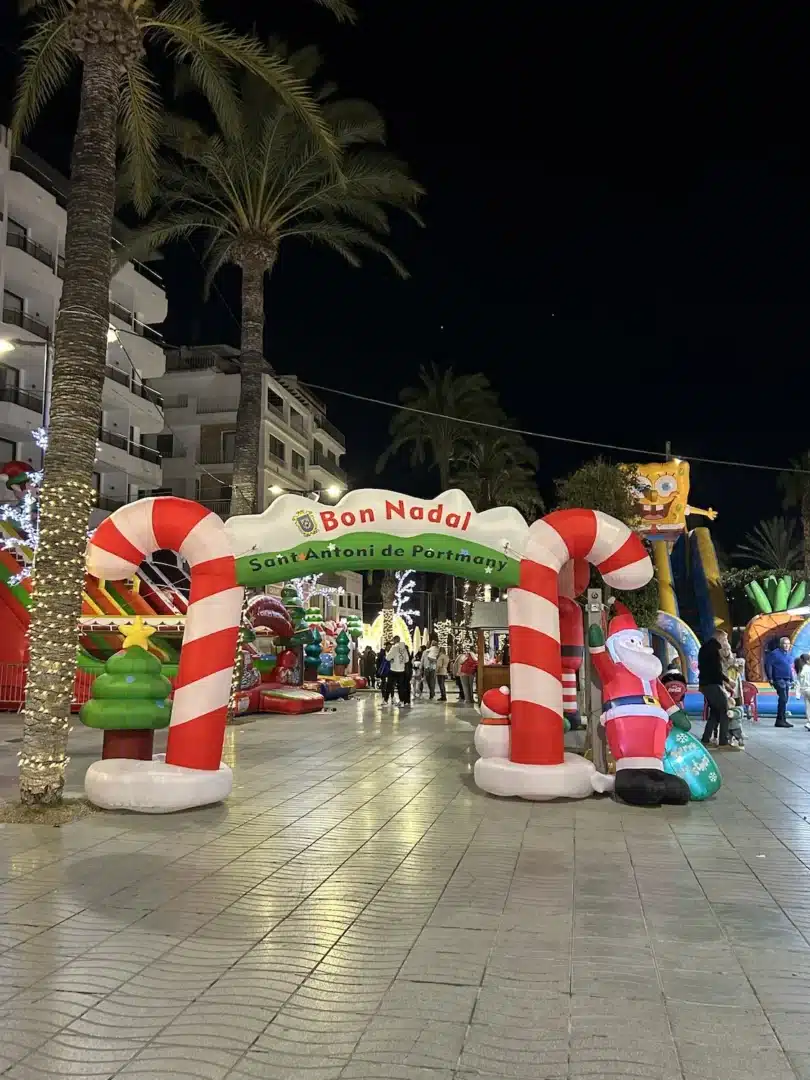 Christmas, Family-Friendly, Shopping &Ndash; Christmas Market Sant Antoni 2 &Ndash; Living Ibiza