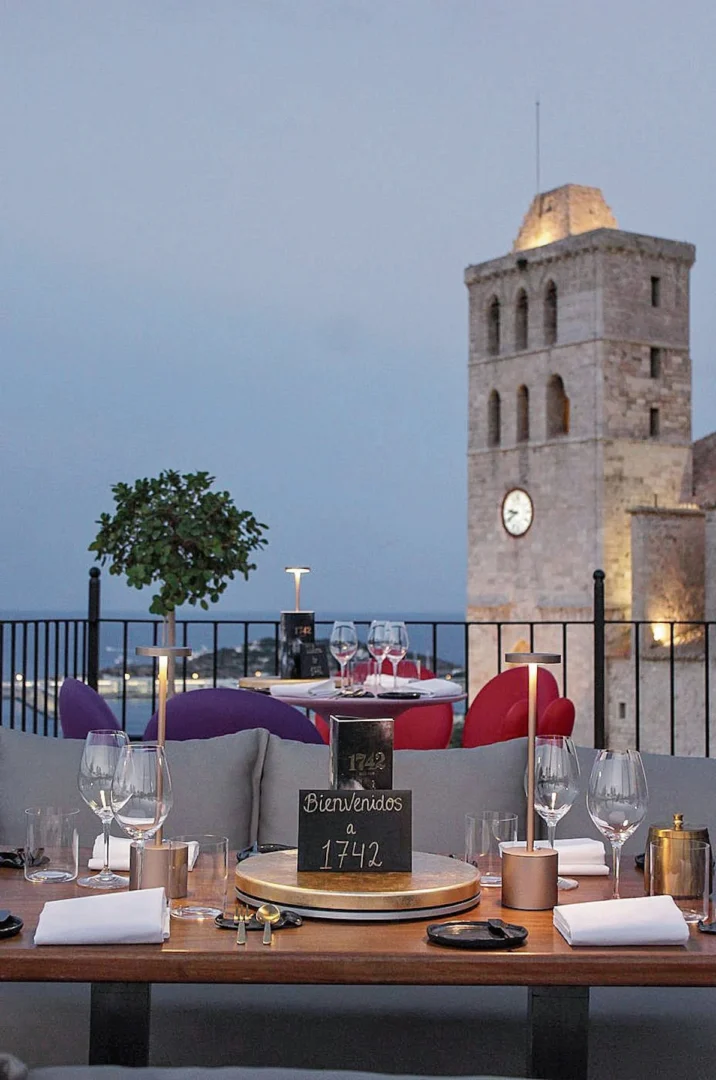 1742 restaurant Nassau Group – Living Ibiza 1742 Ibiza Restaurant