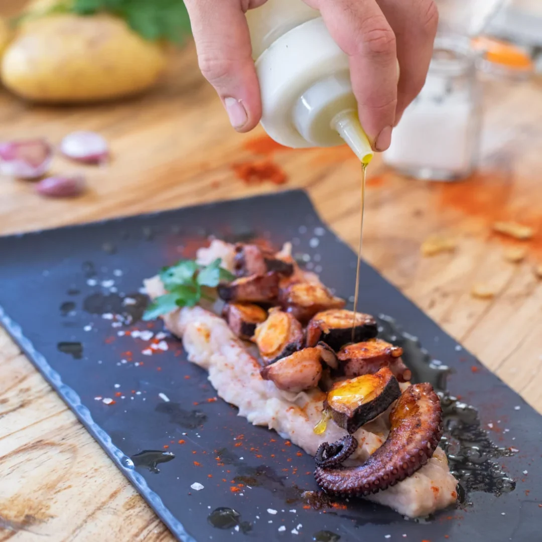 Es-Mercat-Ibiza-Pulpo-1100X1100