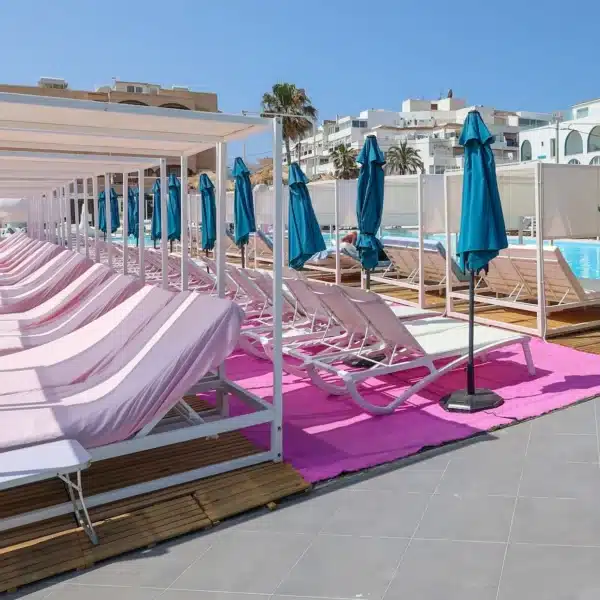 5 reasons why Jacaranda Lounge has become one of the most sought-after summer destinations