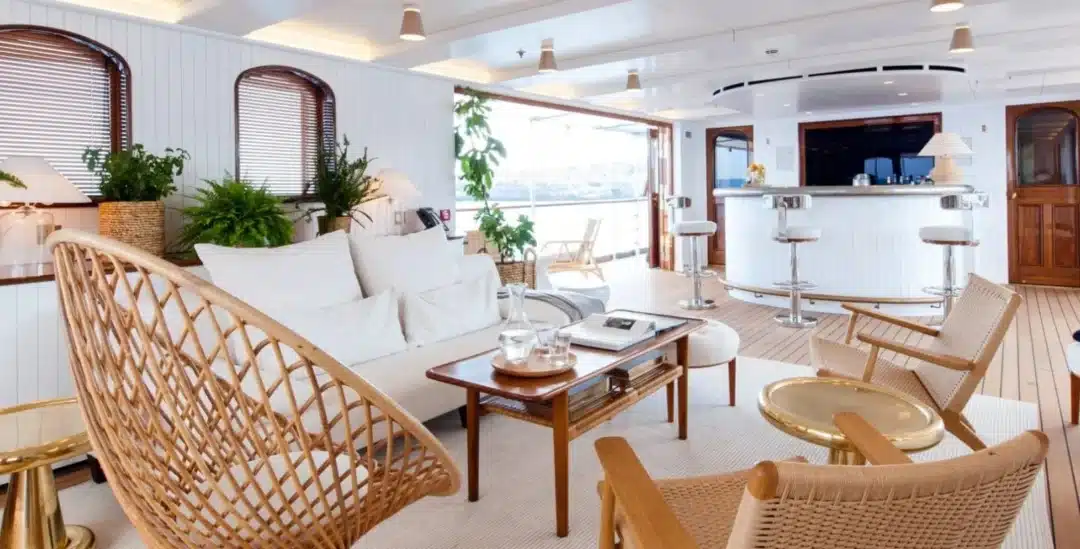 Shemara 6 – Living Ibiza Shemara: British War Yacht