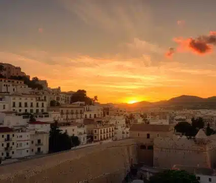 Ibiza in autumn: what everyone misses—and why you should not