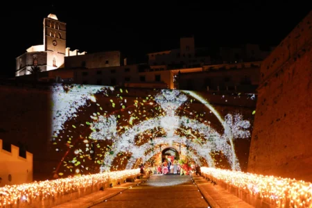 The Christmas light switch-on dates in Ibiza: the ultimate guide for your magical winter visit