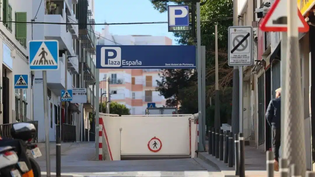 Free Parking, Parking &Ndash; Parking Plaza Espana &Ndash; Living Ibiza