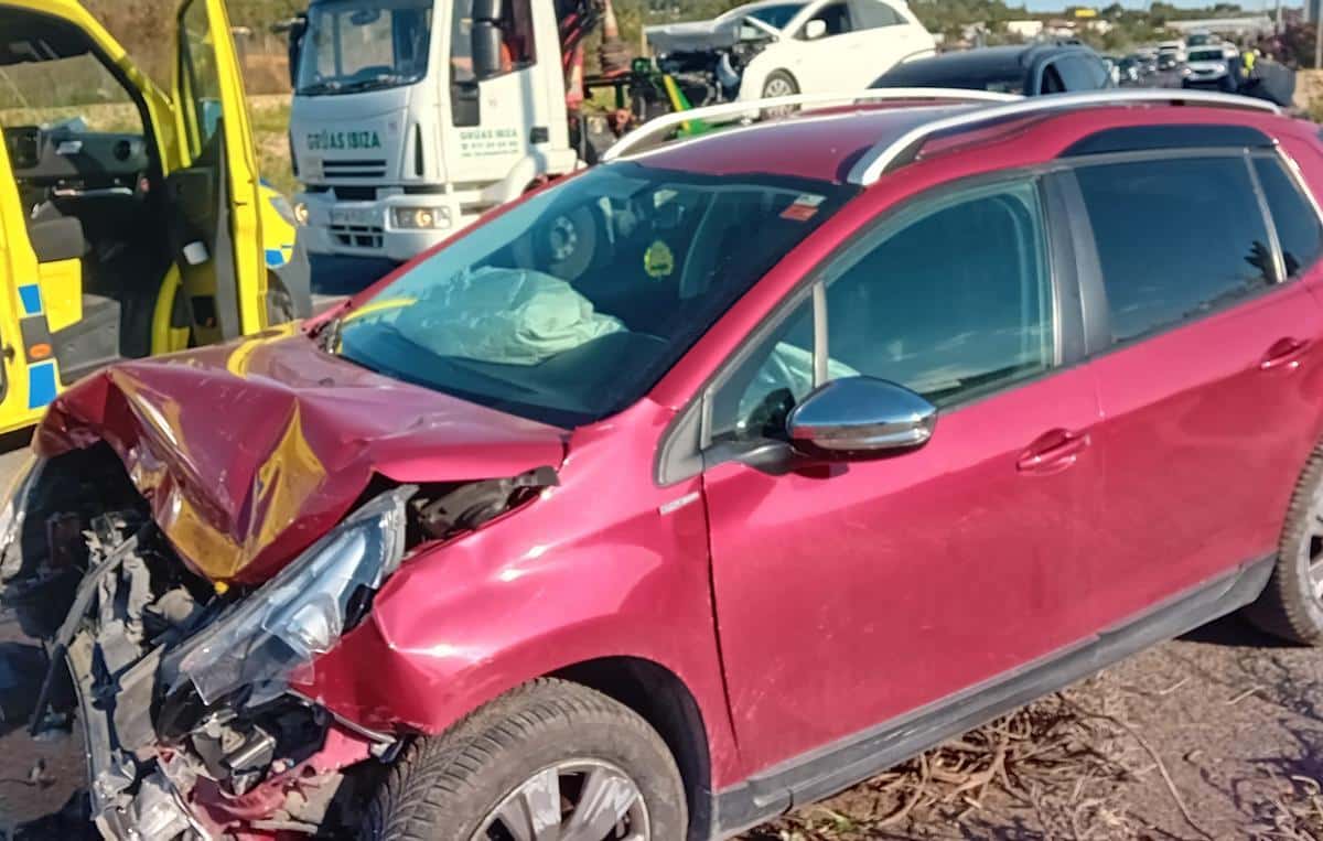 Another of the cars involved in the accident on the Ibiza-Sant Antoni road