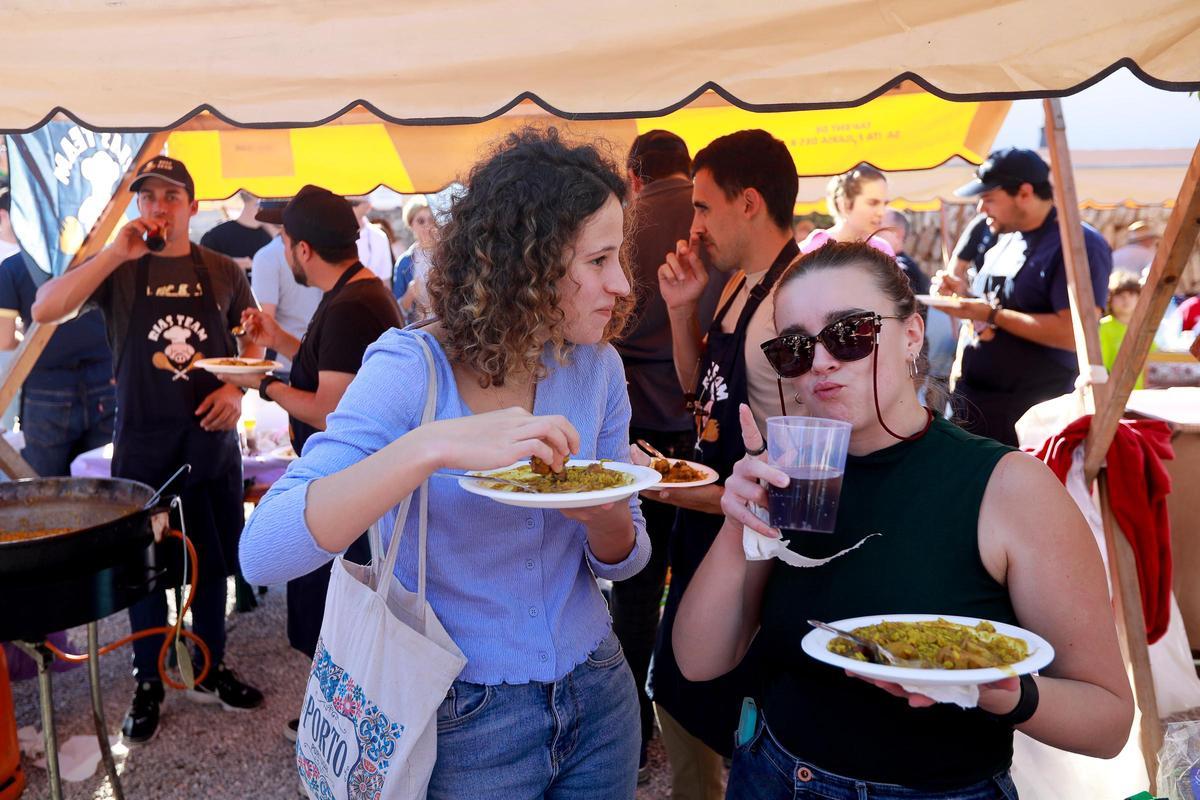 Arrós amb pebrassos y trossos en Santa Gertrudis