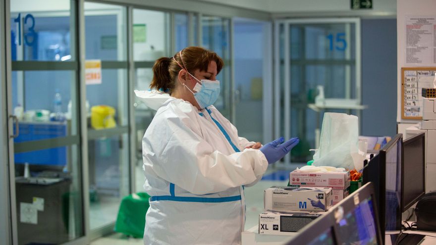 How one person becomes a covid 'super accountant'