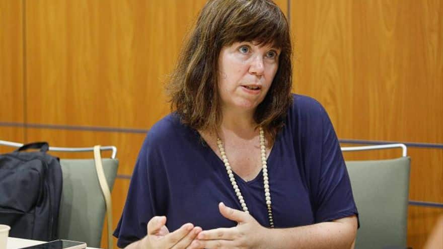 Vicky Serra, sociologist from Ibiza: "It is necessary to investigate what makes one person have persistent covid and others not"