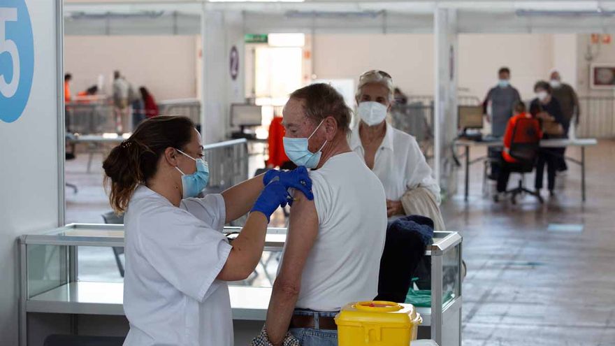 Next week, Ibiza to vaccinate 1,100 people a day