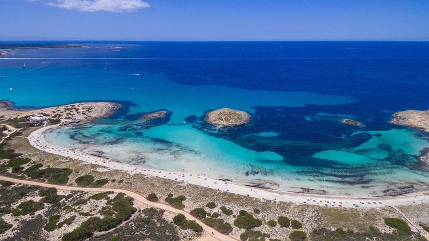 what are the best beaches in Ibiza and Formentera?
