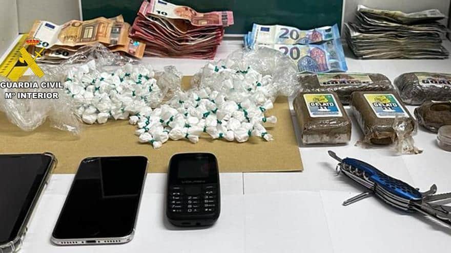 Man arrested in Santa Eulària with 166 doses of cocaine and almost half a kilo of hashish