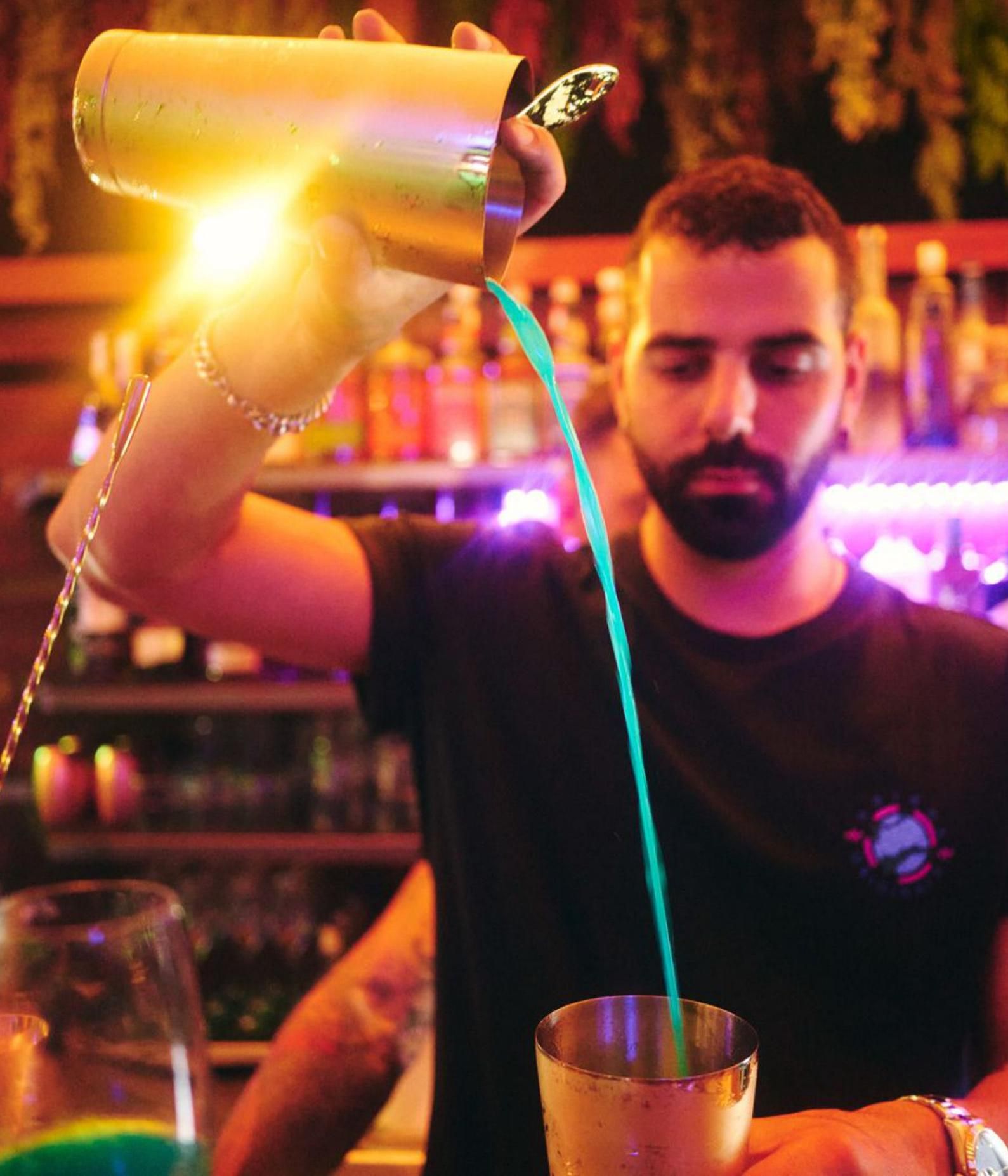 Un oasis para descansar y socializar en mitad de la noche. |