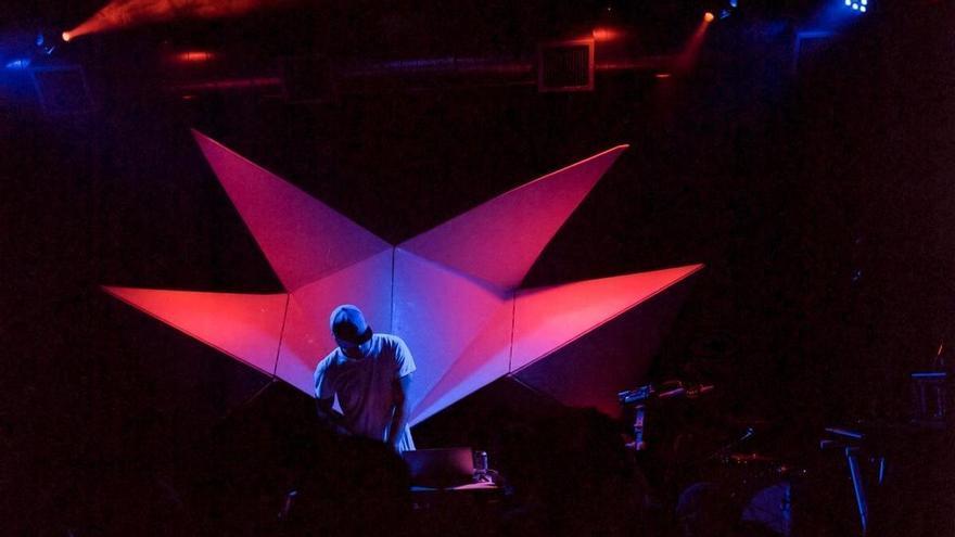 Famous Ibiza-based DJ injured in flight