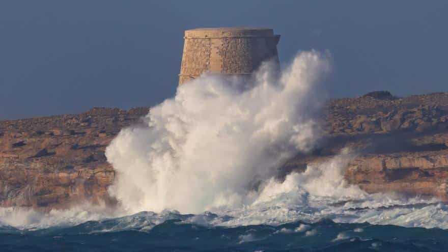 Storm renders Formentera isolated once again