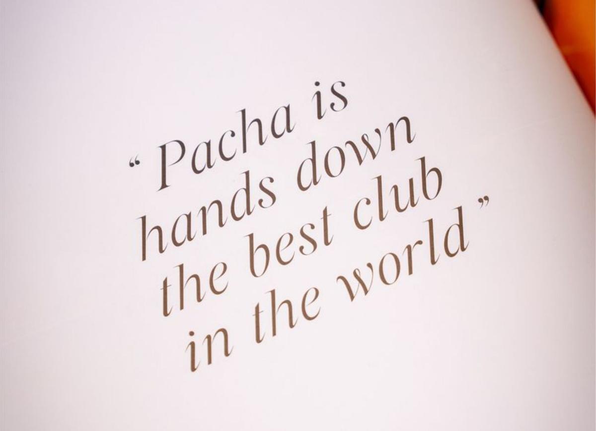 El libro narra la evolución de Pacha y cómo ha llegado a ser un icono mundial.