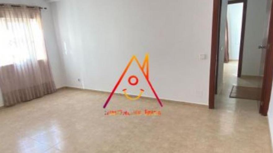 Opportunity: Flat with swimming pool in Sant Antoni