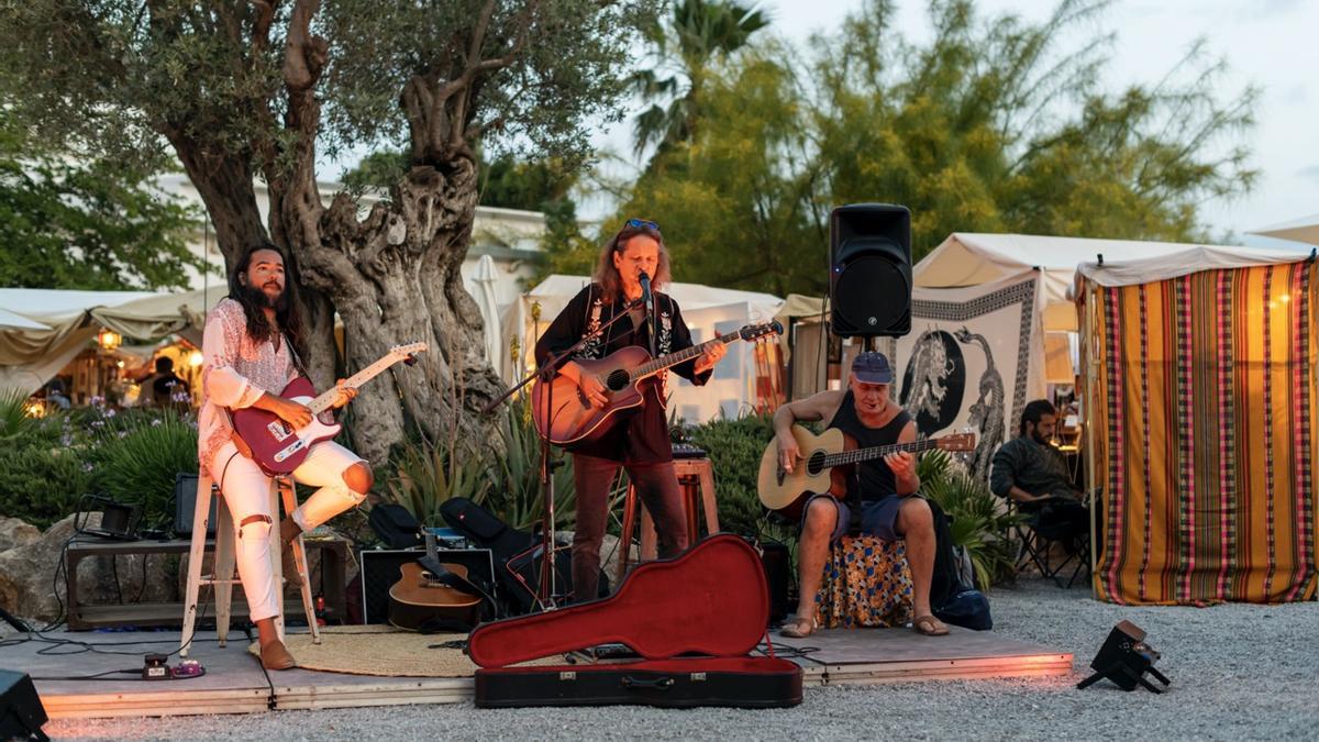 Las Dalias celebrates its 70th anniversary filling Ibiza’s summer with live music