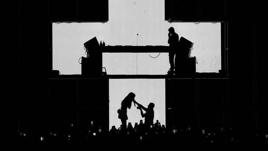 Martin Garrix, witness of a proposal at his party at Ushuaïa Ibiza