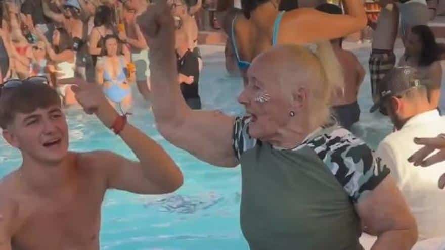 An 86-year-old clubber in Ibiza: “Age is just a number”