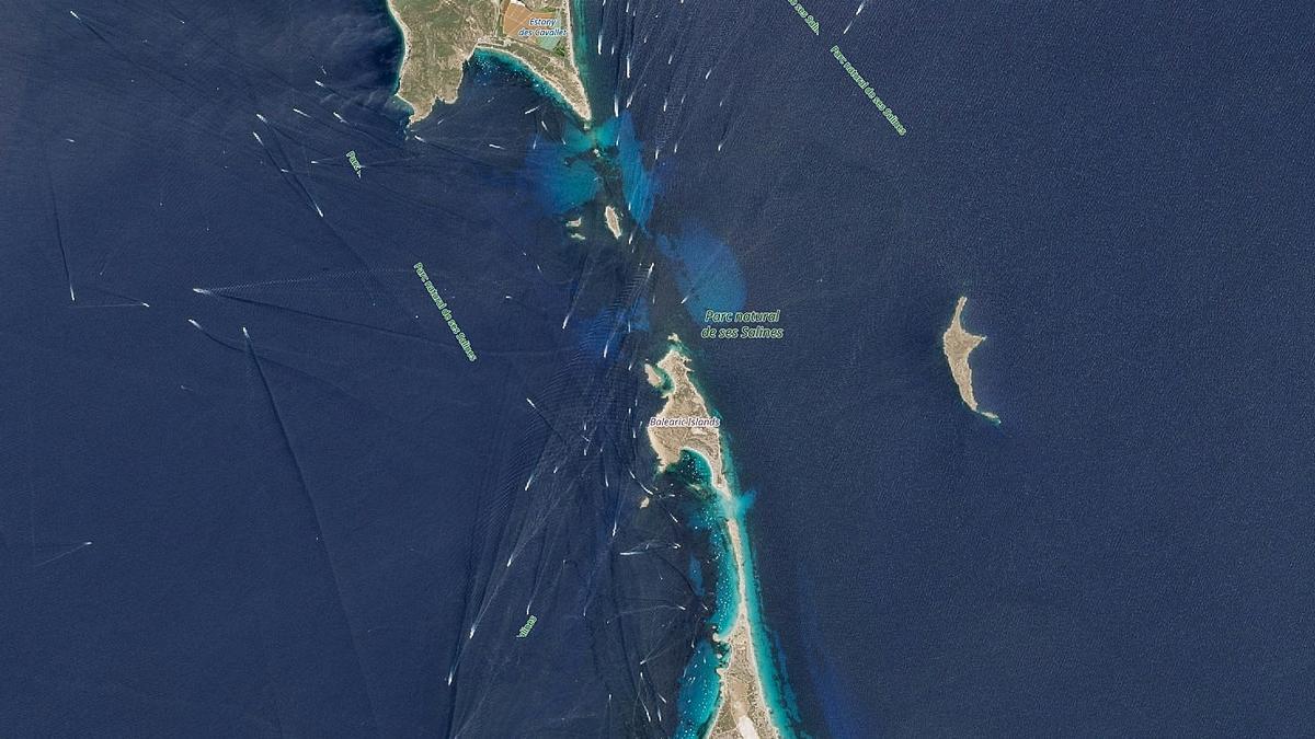The saturation of yachts between Ibiza and Formentera, seen from space