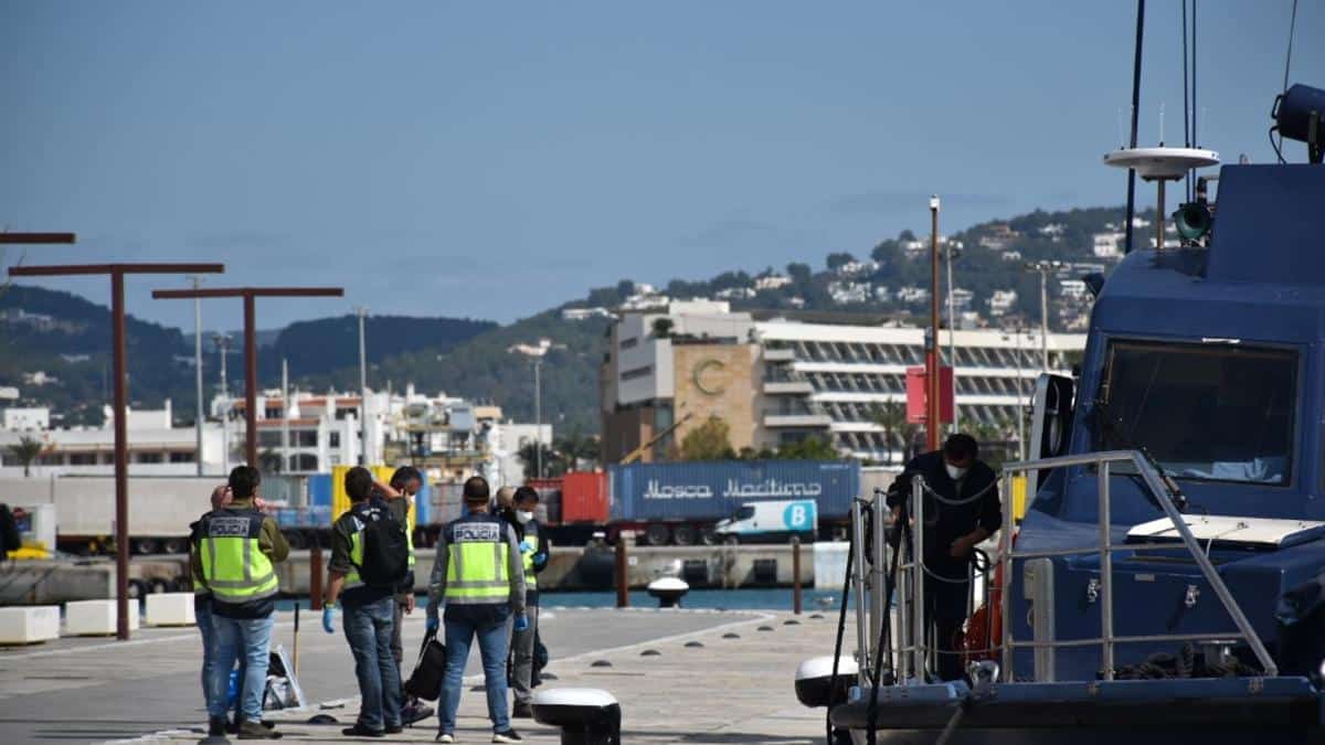 Sailing boat with 1,100 kilos of cocaine in the Caribbean, which departed from Ibiza, is seized