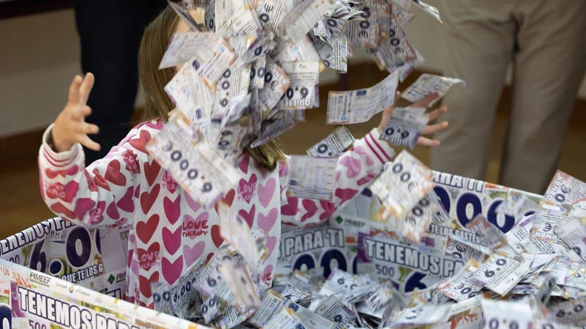 The 6,000 euros to spend on shopping in one day in Ibiza already have an owner