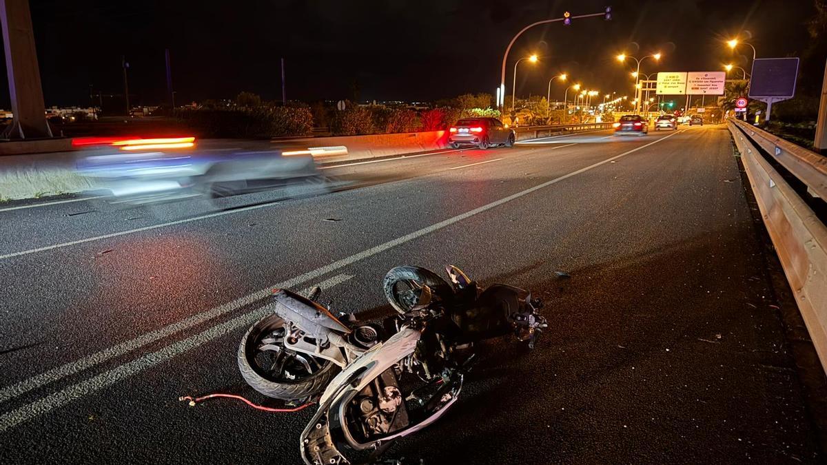 Brutal accident paralyzes Ibiza airport highway