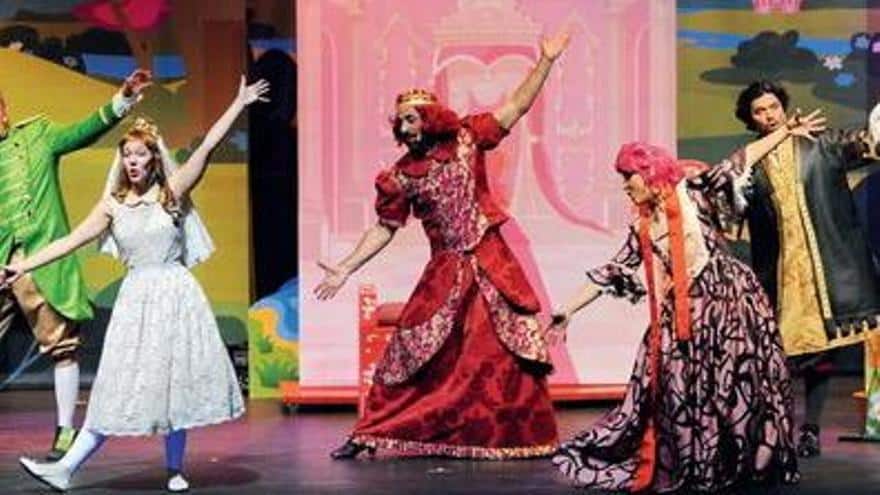 The children’s adaptation of ‘Swan Lake’ comes to the Cas Serres auditorium