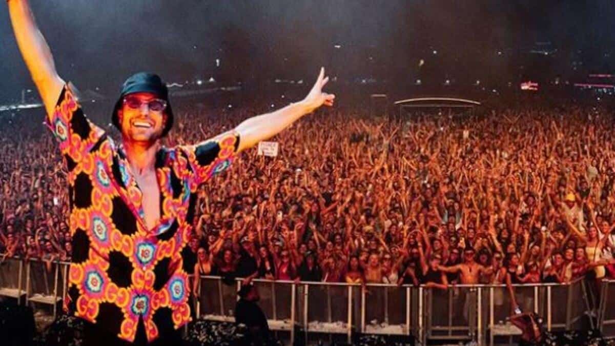 The new DJ arriving at UNVRS Ibiza nightclub: from a very controversial embrace to a change of residence