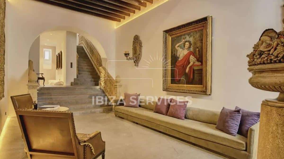 19th century palace in Ibiza’s most touristic neighborhood for sale