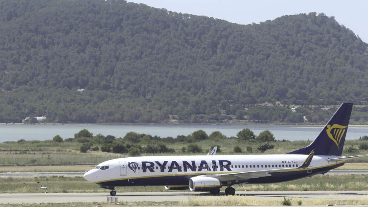 Ryanair unveils Ibiza routes for summer 2025