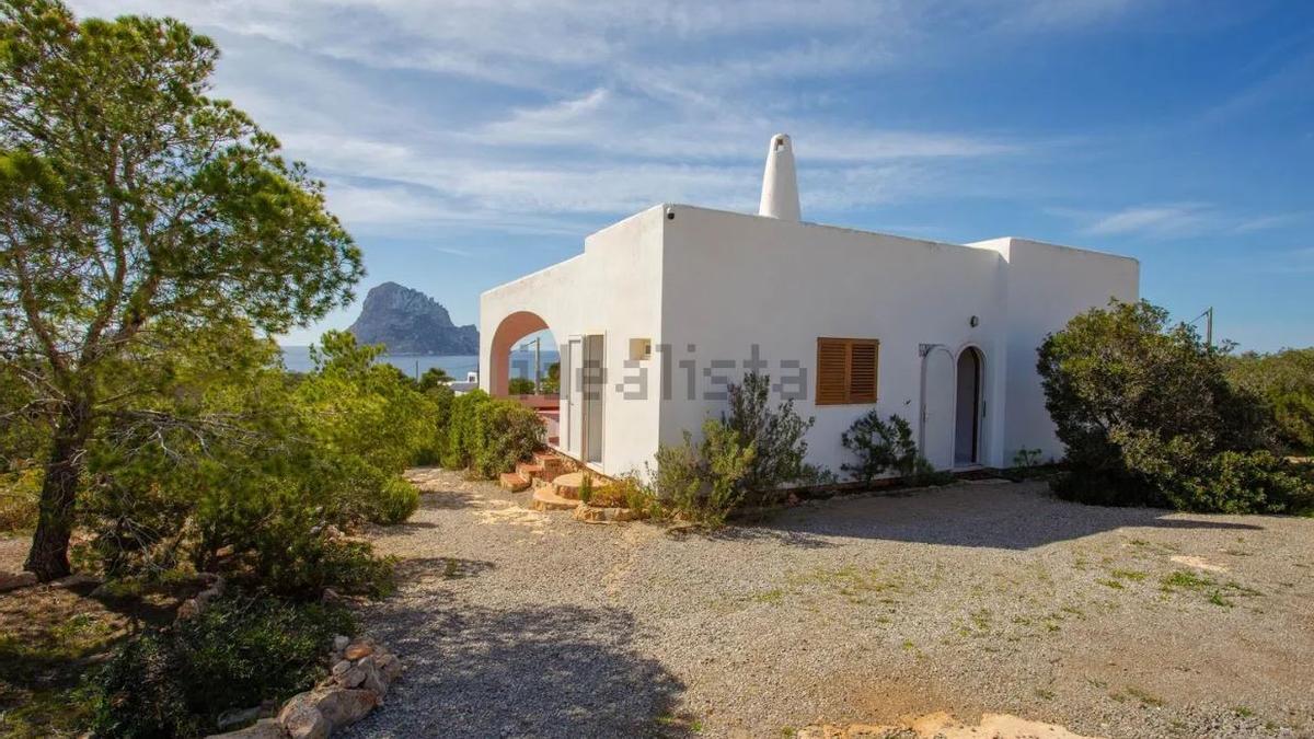 House with one of the most desirable views in Ibiza for sale