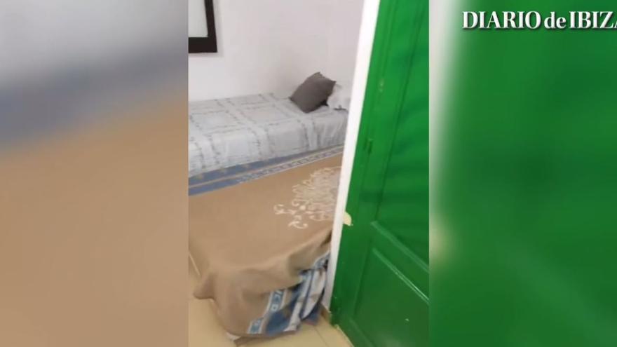 These are some apartments for rent in Ibiza for 1,500 euros a month: cuchitriles