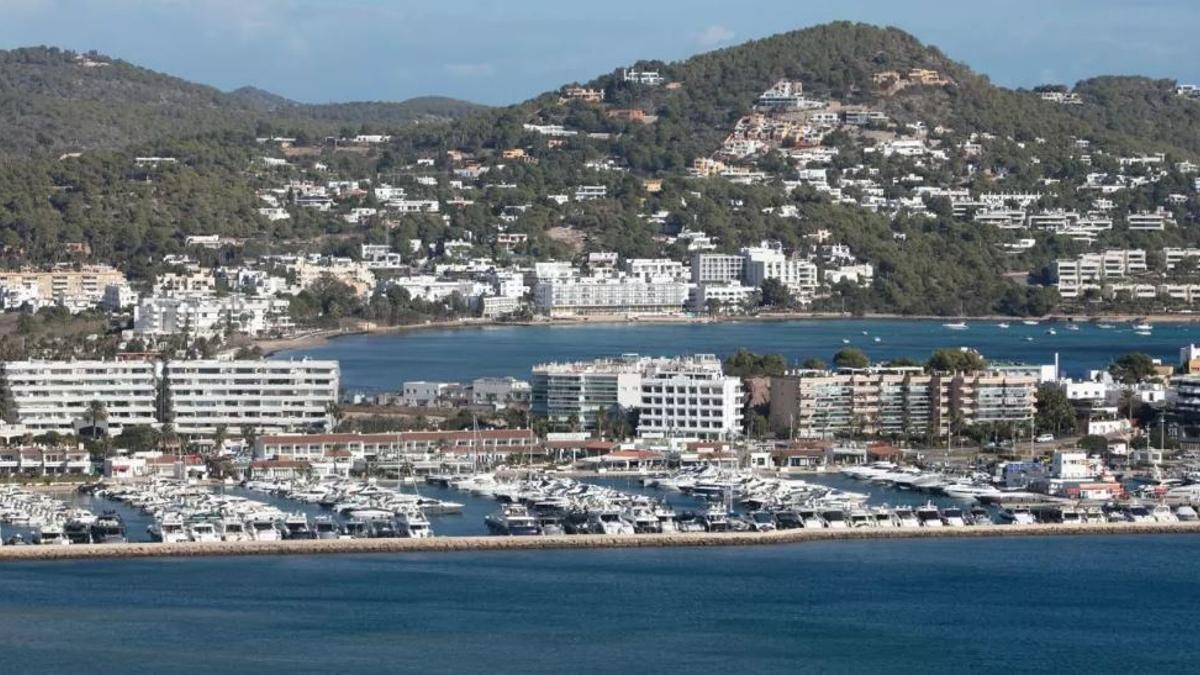 Seasonal rentals in Ibiza: 20,000 euros for a one-bedroom apartment in Ibiza