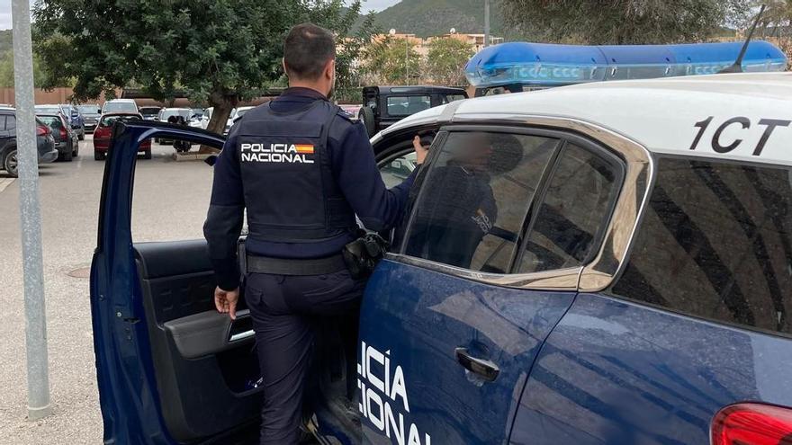34 year old man arrested for stealing in a store in Ibiza