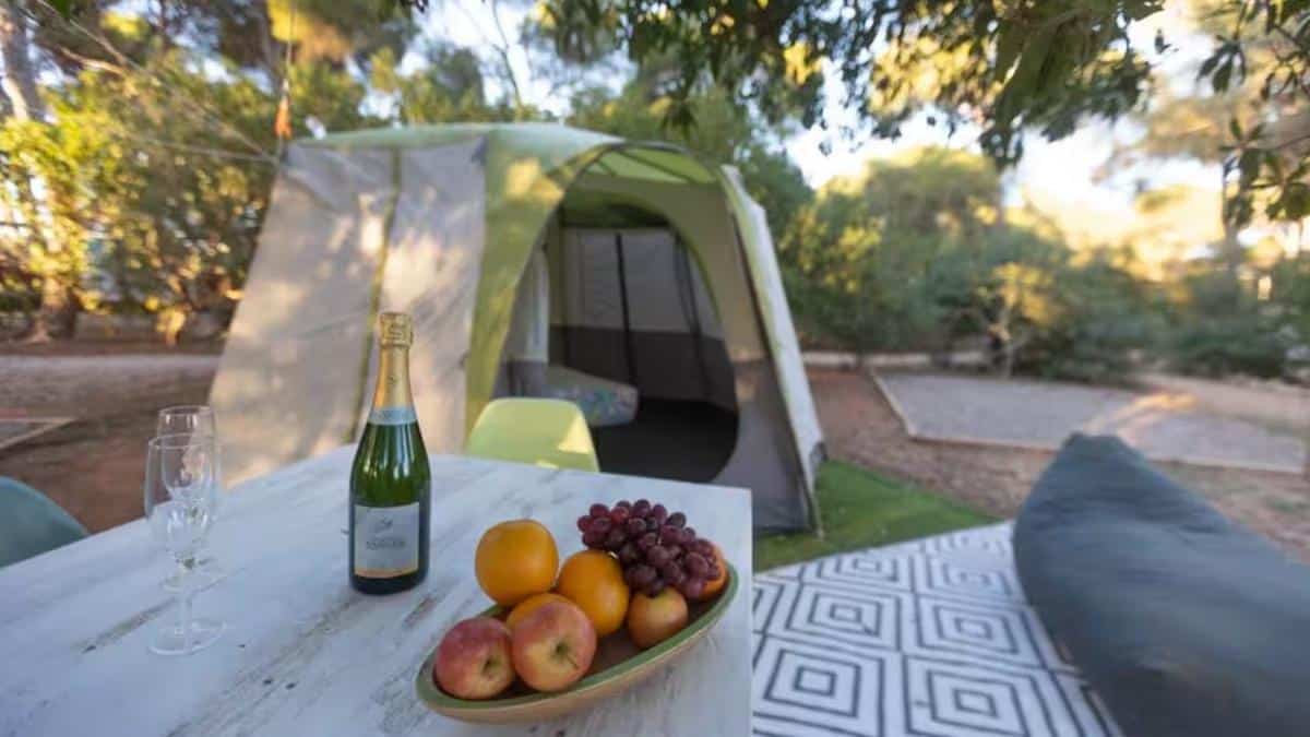 Tourist rental in Ibiza: a tent for 134 euros per night
