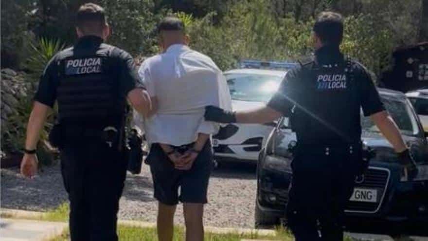 Arrested for a crime of gender violence and threats with a knife in Sant Joan