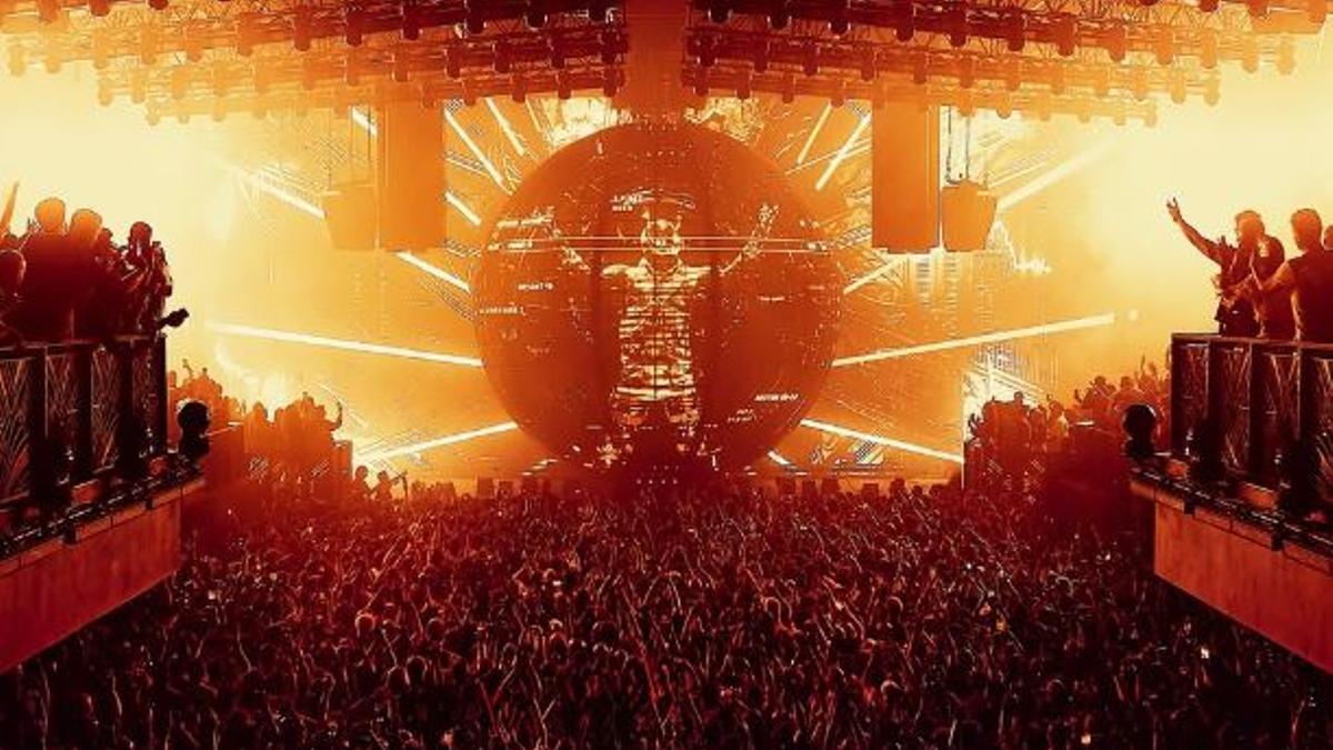 Eric Prydz premieres Holosphere 2.0 at UNVRS