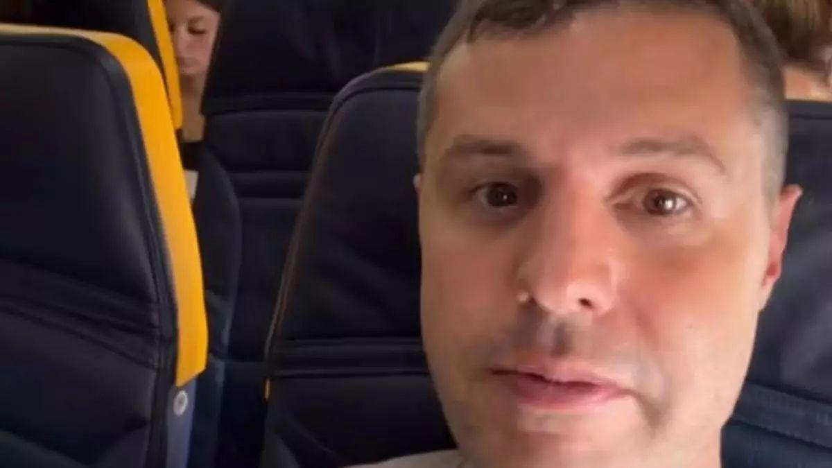 A DJ from Ibiza to Ryanair: “There is no air conditioning on the plane, we could die in this heat”